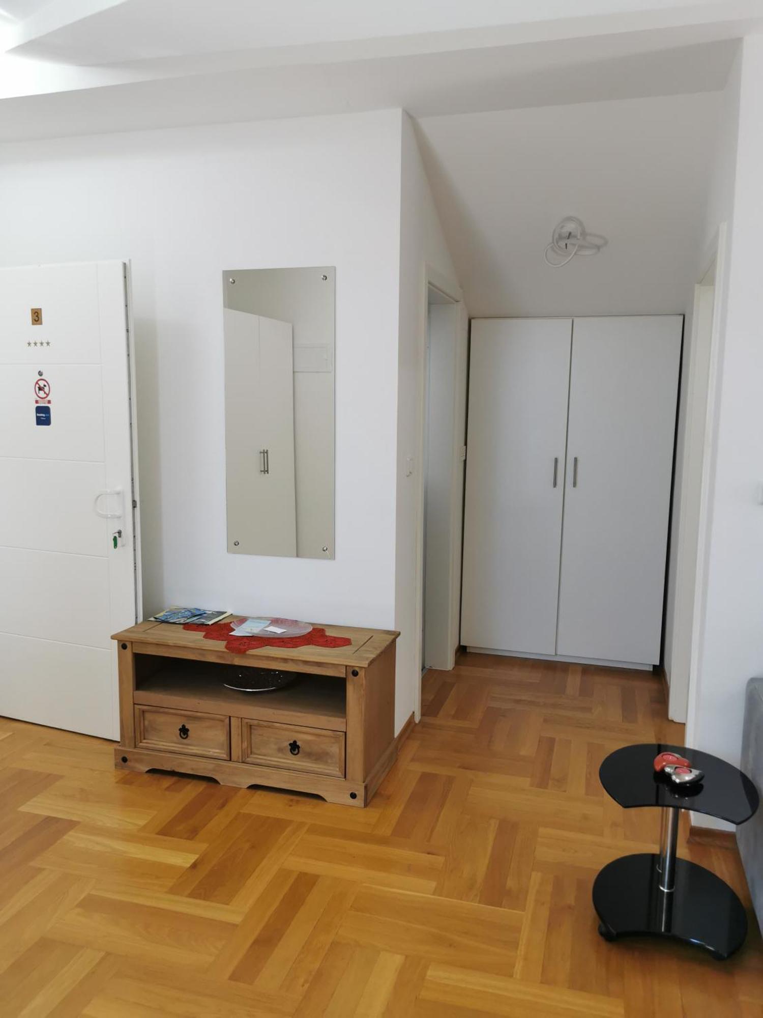 Apartments Mara קרס מראה חיצוני תמונה