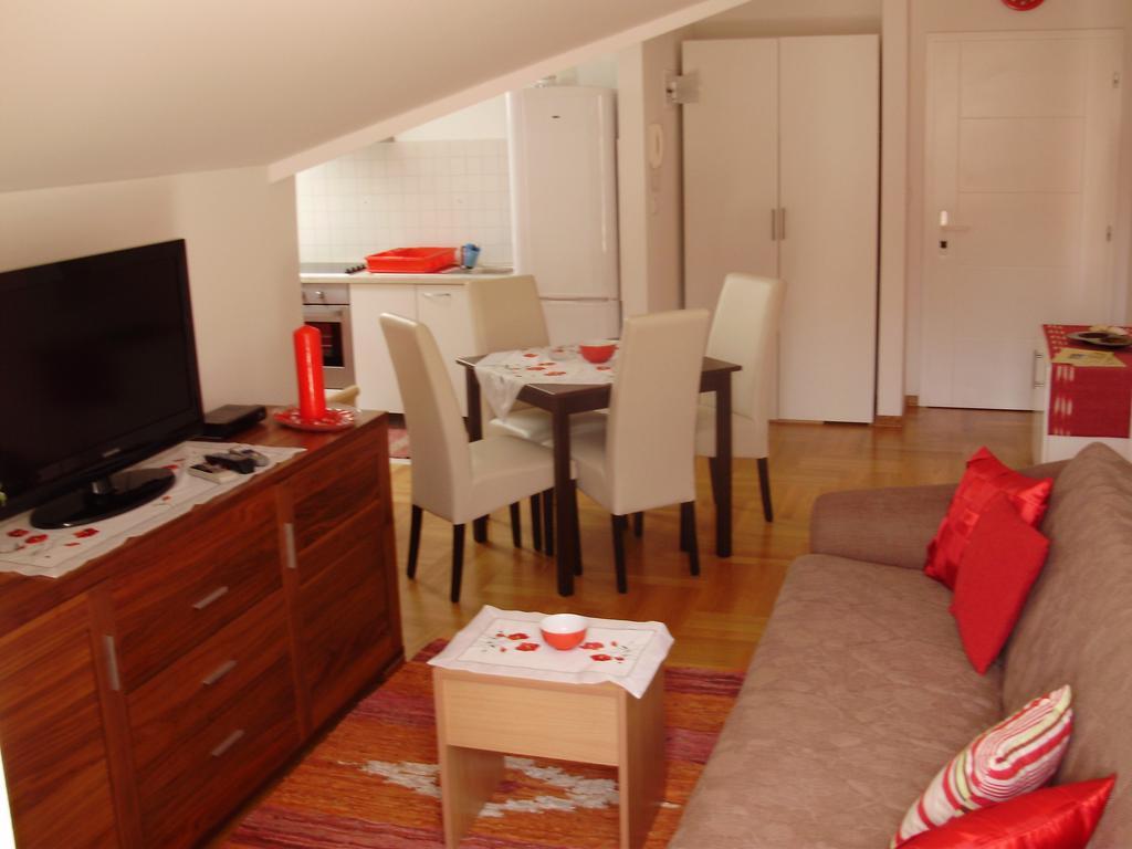 Apartments Mara קרס חדר תמונה