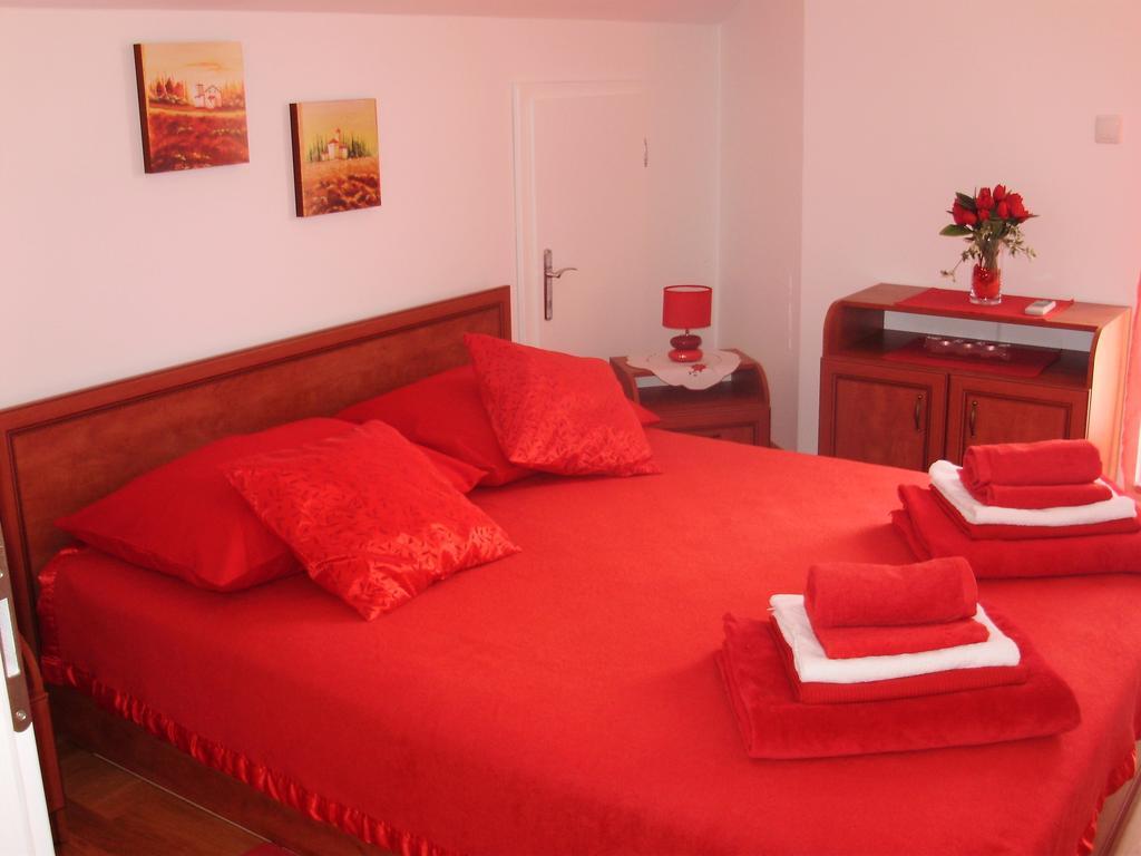 Apartments Mara קרס חדר תמונה